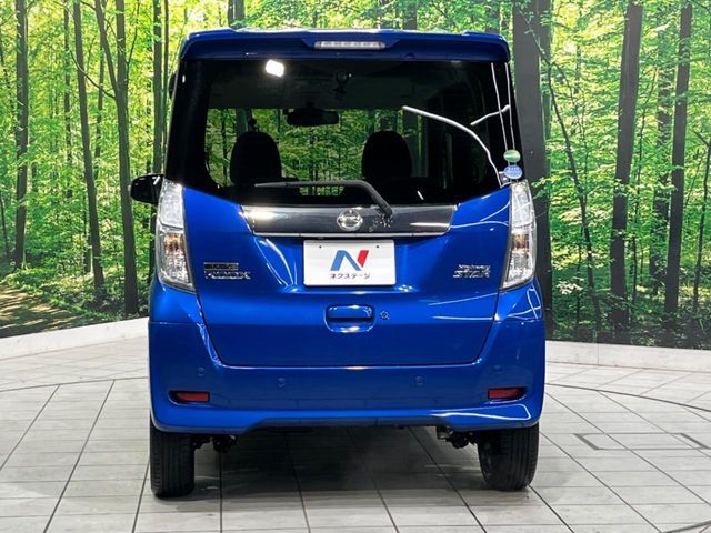 NISSAN DAYZ ROOX 2019