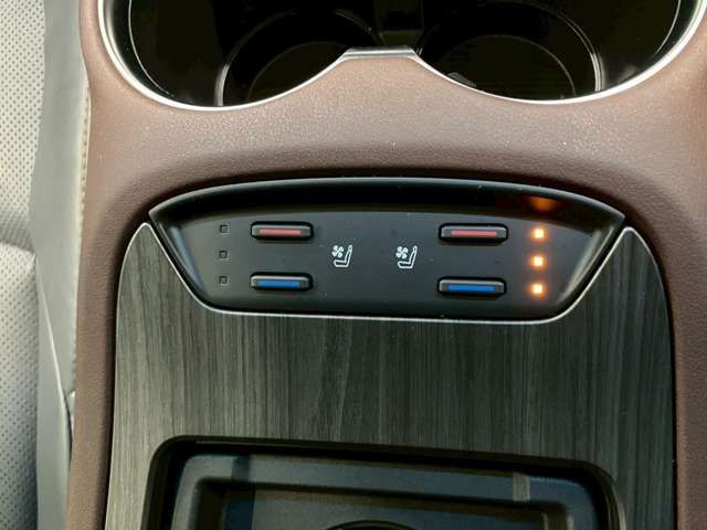 TOYOTA HARRIER HYBRID 2020