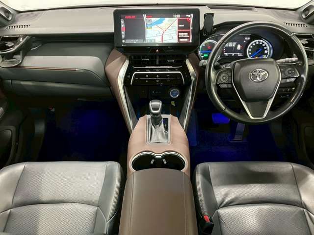 TOYOTA HARRIER HYBRID 2020