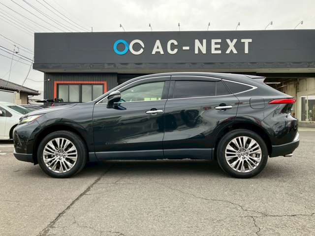 TOYOTA HARRIER HYBRID 2020