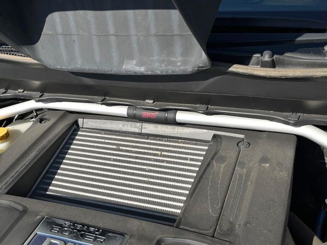 SUBARU FORESTER 2017