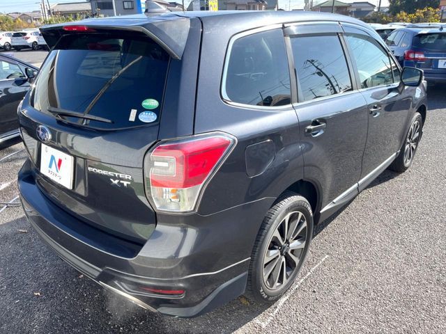 SUBARU FORESTER 2017