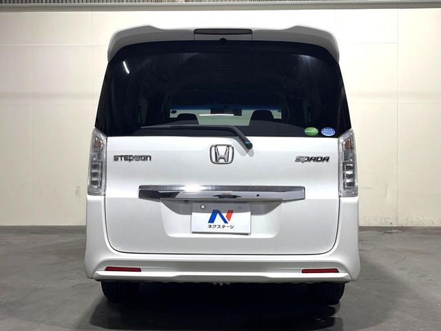 HONDA STEPWAGON SPADA 2014