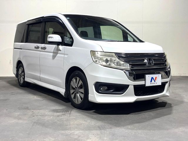 HONDA STEPWAGON SPADA 2014
