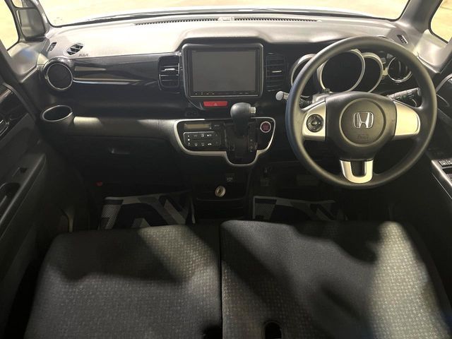 HONDA N BOX CUSTOM 2015