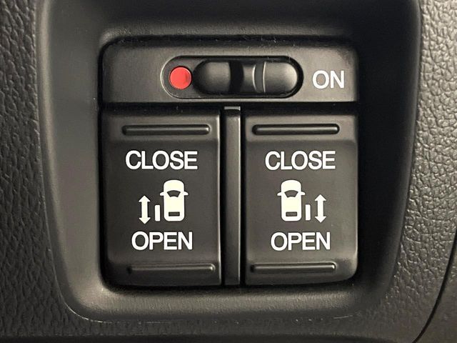 HONDA N BOX CUSTOM 2015