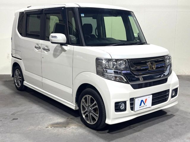 HONDA N BOX CUSTOM 2015