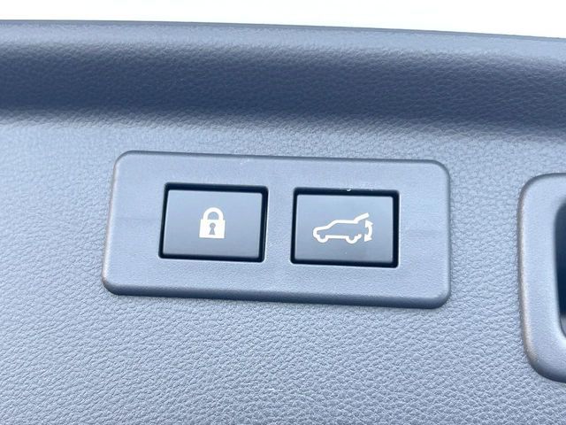 SUBARU FORESTER 2018