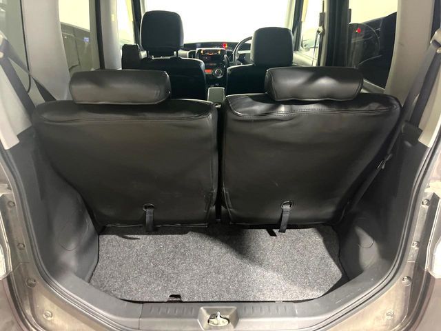 DAIHATSU TANTO CUSTOM 2011