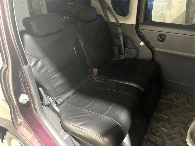 DAIHATSU TANTO CUSTOM 2011