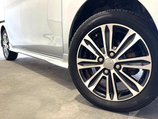 DAIHATSU TANTO CUSTOM 2015