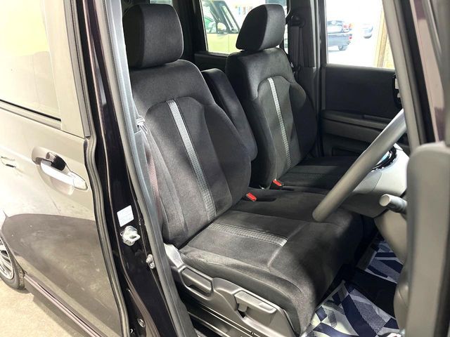 HONDA N BOX CUSTOM 2021