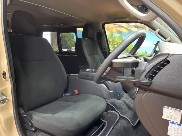 TOYOTA HIACE van 2WD 2025