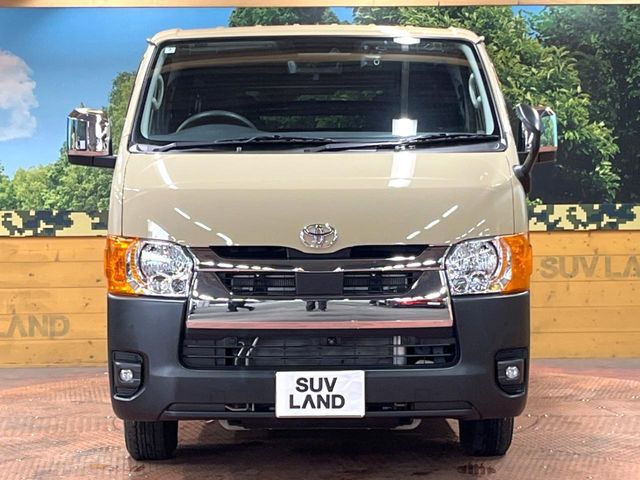 TOYOTA HIACE van 2WD 2025