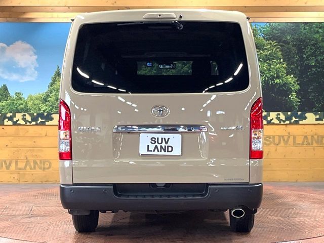 TOYOTA HIACE van 2WD 2025