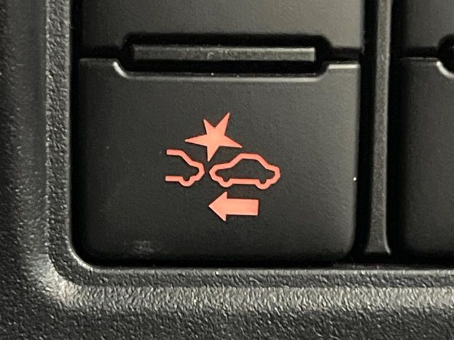 TOYOTA NOAH HYBRID 2020