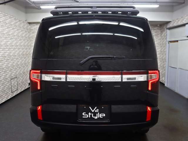 MITSUBISHI DELICA D:5 4WD 2023