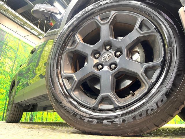 TOYOTA RAV4 4WD 2021