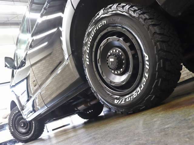 MITSUBISHI DELICA D:5 4WD 2023