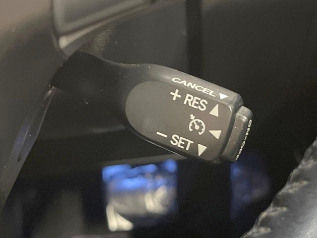 TOYOTA HARRIER HYBRID 2015