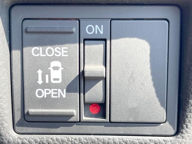 HONDA N BOX CUSTOM 2019