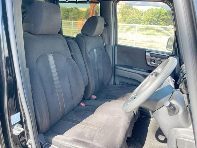 HONDA N BOX CUSTOM 2019