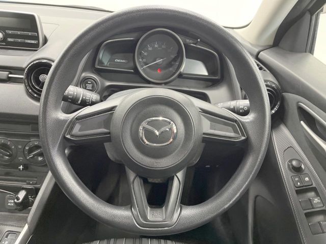 MAZDA DEMIO 4WD 2016