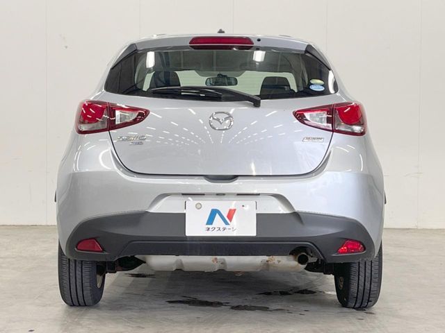 MAZDA DEMIO 4WD 2016