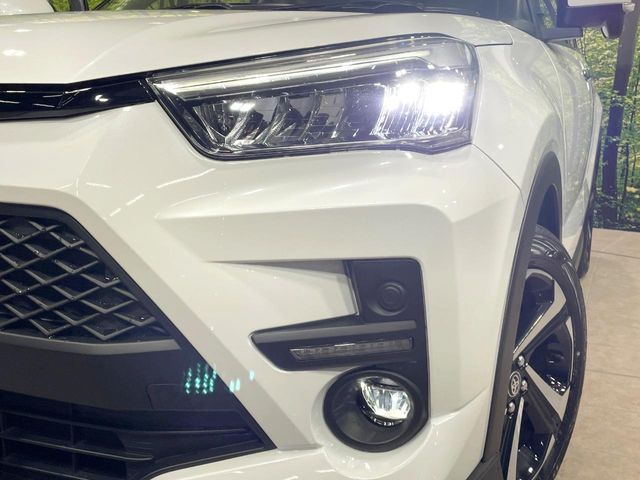 TOYOTA RAIZE HYBRID 2024