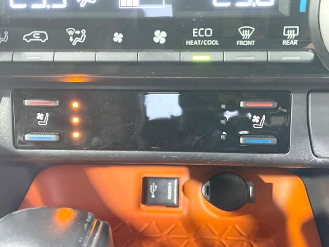 TOYOTA RAV4 4WD 2020