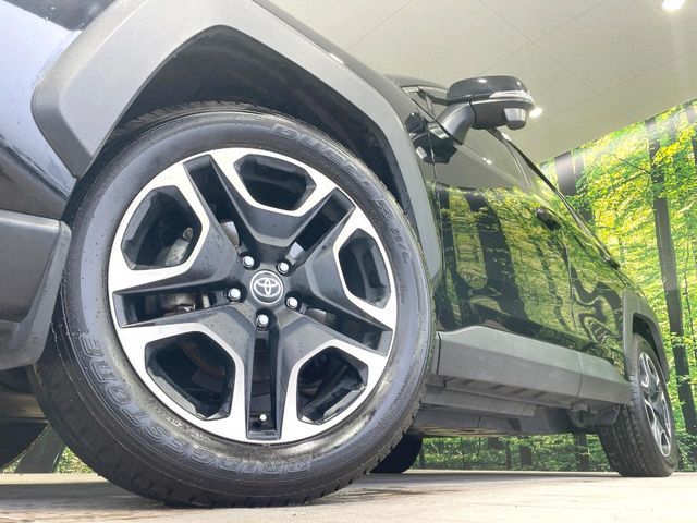 TOYOTA RAV4 4WD 2020