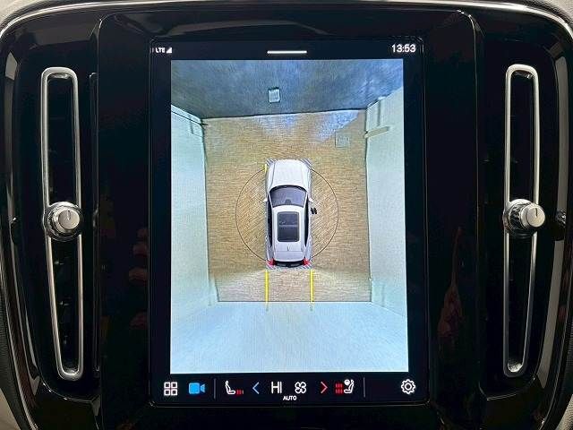 VOLVO VOLVO XC40 2022