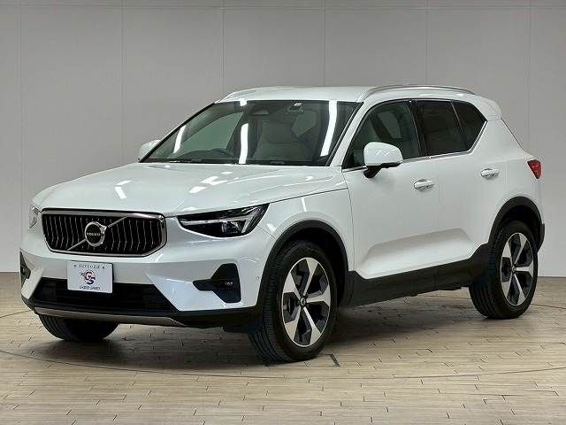 VOLVO VOLVO XC40 2022