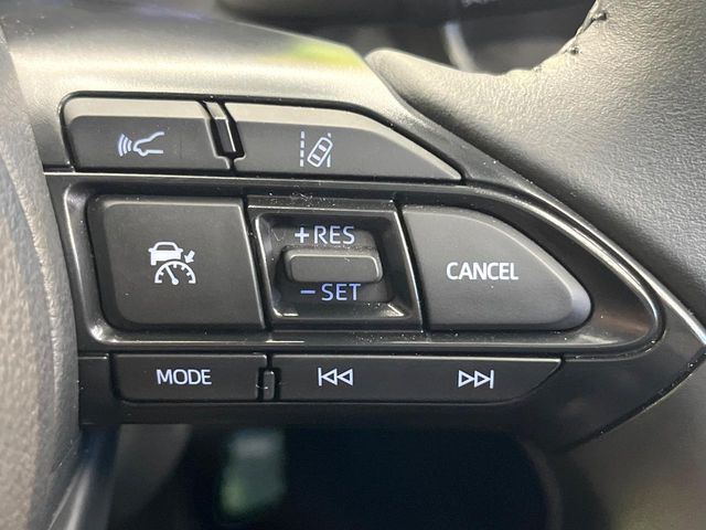 TOYOTA YARIS CROSS HYBRID 2023