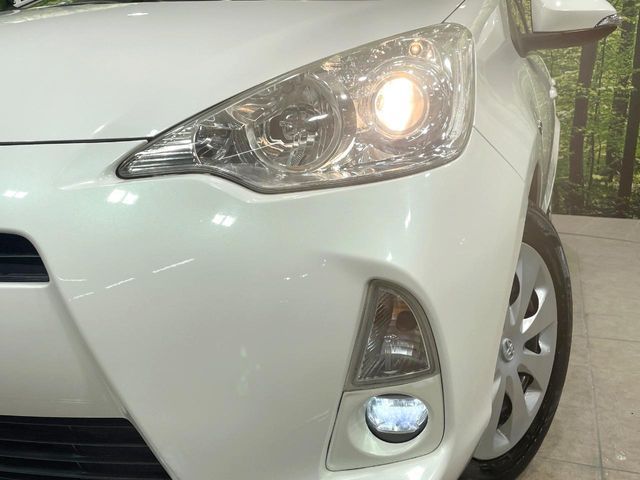 TOYOTA AQUA 2012