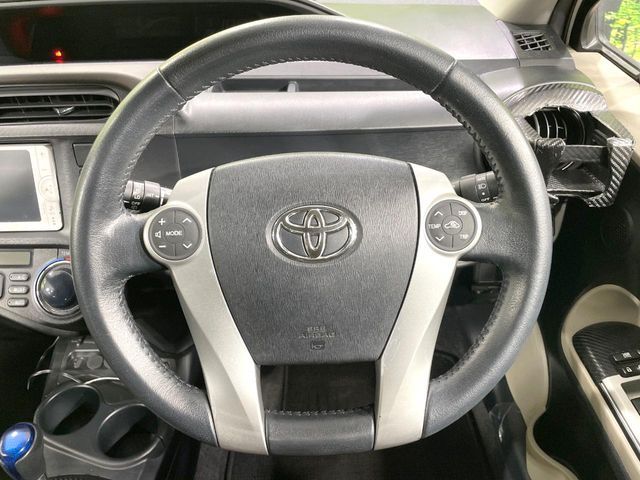 TOYOTA AQUA 2012