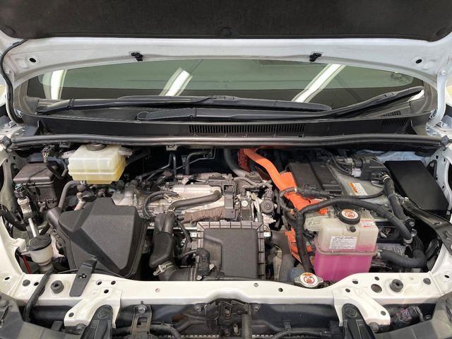 TOYOTA NOAH HYBRID 2019