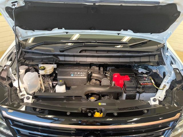 NISSAN SERENA  WG 2024