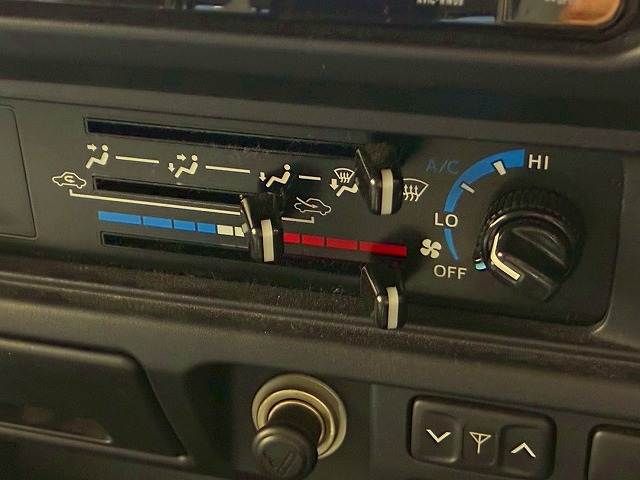 TOYOTA LANDCRUISER van 2015