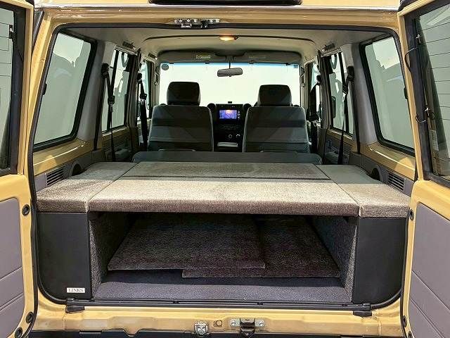 TOYOTA LANDCRUISER van 2015