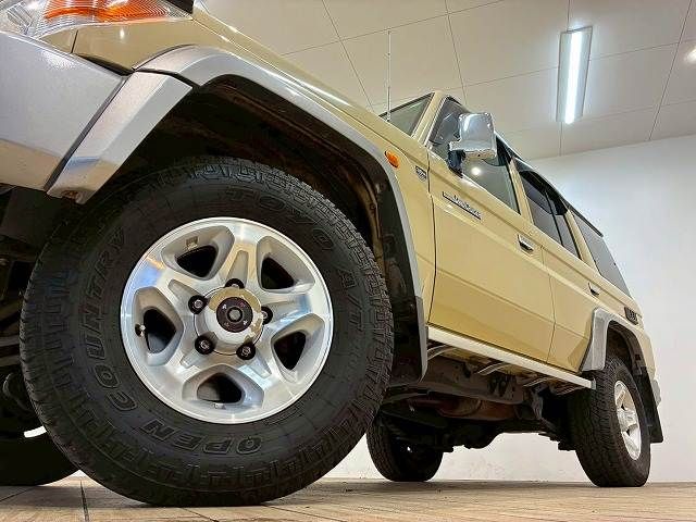 TOYOTA LANDCRUISER van 2015