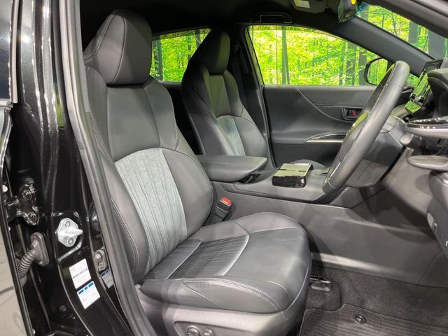 TOYOTA HARRIER 4WD 2021