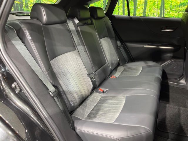 TOYOTA HARRIER 4WD 2021