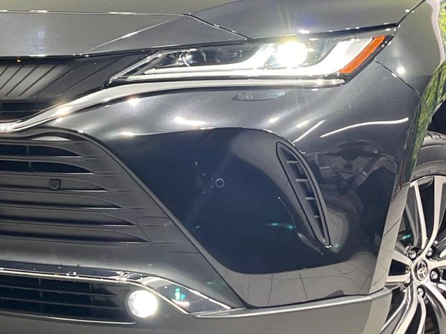 TOYOTA HARRIER 4WD 2021