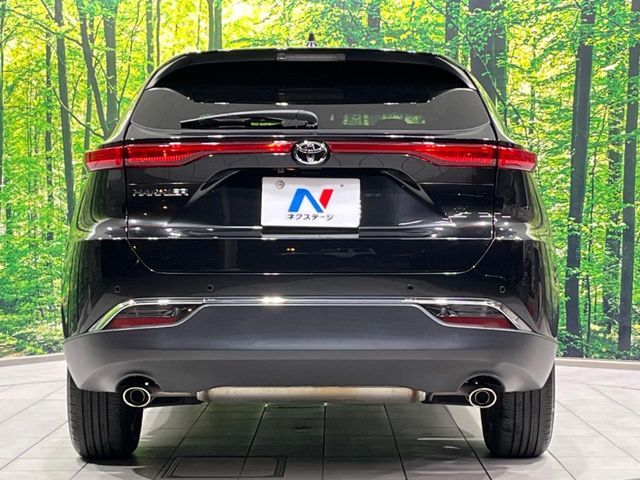 TOYOTA HARRIER 4WD 2021