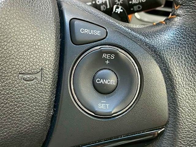 HONDA VEZEL HYBRID 2014