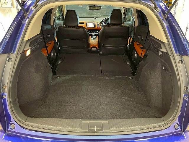 HONDA VEZEL HYBRID 2014