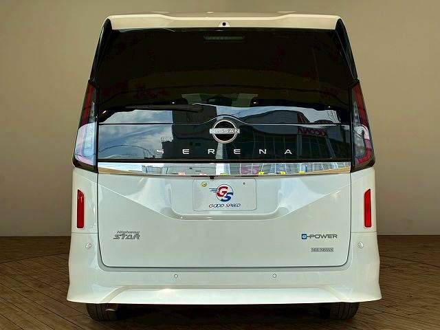 NISSAN SERENA  WG 2024