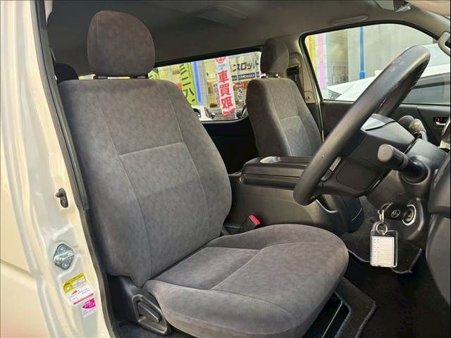 TOYOTA HIACE wagon 2017