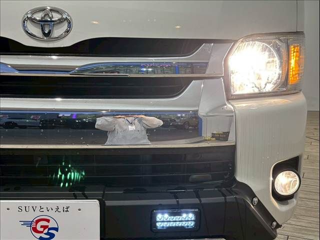 TOYOTA HIACE wagon 2017